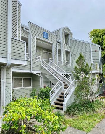 Summer Lake, 3453 NW 44th St #106, Oakland Park, Florida 33309, image 1