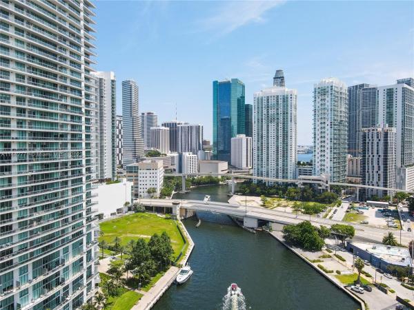Neo Vertika, 690 SW 1st Ct #1206, Miami, Florida 33130, image 2