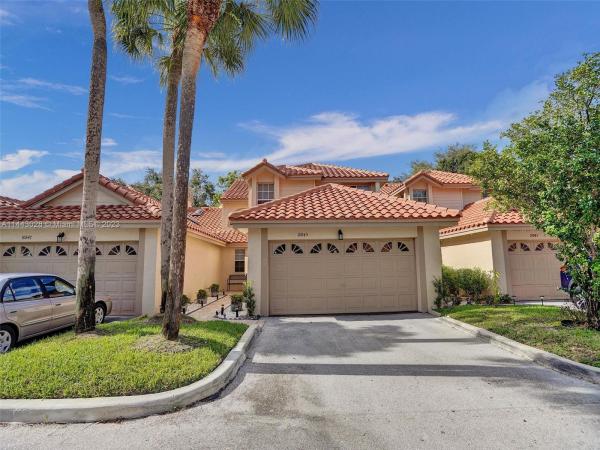 Cypress Glen Townhomes, 10845 Cypress Glen Dr #10845, Coral Springs, Florida 33071, image 1