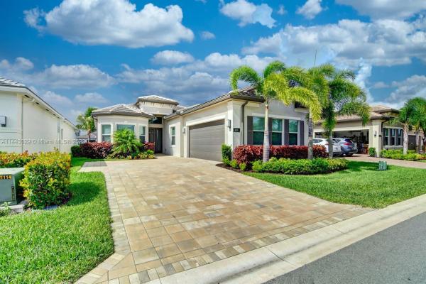 Valencia Bay, 8206 Appalachian Ridge Rd, Boynton Beach, Florida 33473, image 2