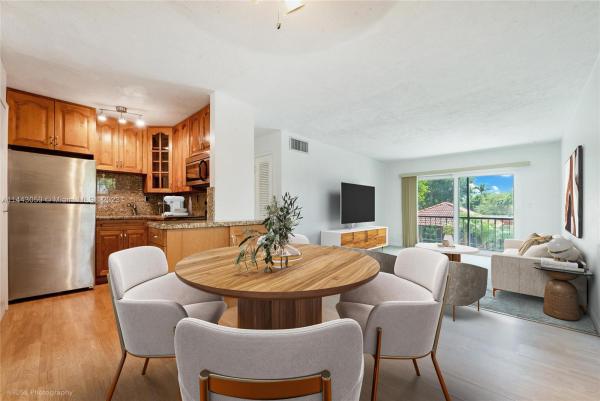 Casa Granada, 8701 SW 141st St #H8, Palmetto Bay, Florida 33176, image 1