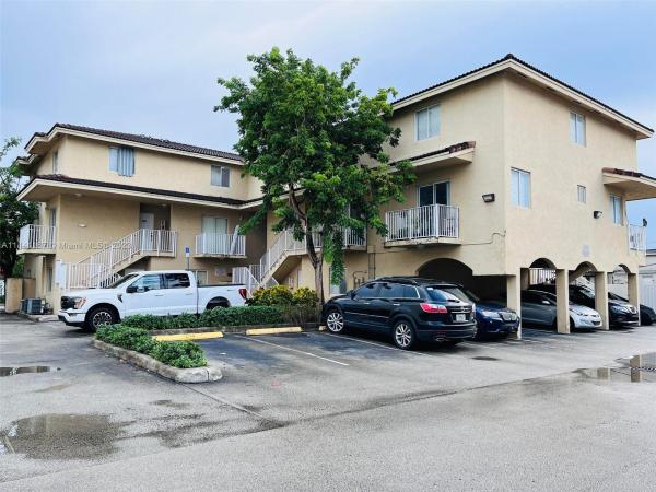 Centro, 9 E 4th St #207, Hialeah, Florida 33010, image 1