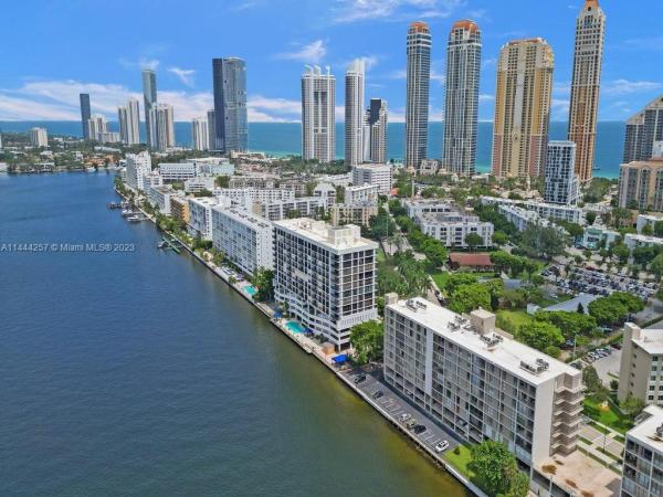 Bay Country Club, 17720 N Bay Rd #6D, Sunny Isles Beach, Florida 33160, image 1