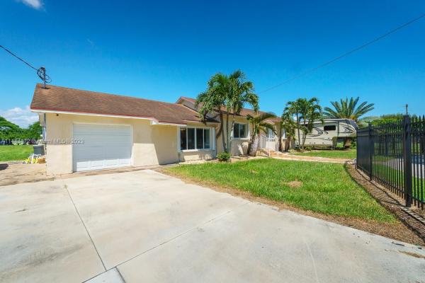 Redland No HOA, 15875 SW 280th St, Redland, Florida 33031, image 2