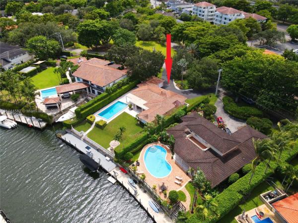 Riviera, 5363 Orduna Dr, Coral Gables, Florida 33146, image 2