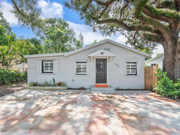 Fulford Highlands, 490 NE 161st St, Golden Glades, Florida 33162, image 1
