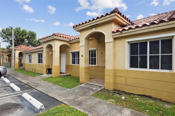 Edgewater, 57 NE 13th Ave #10, Homestead, Florida 33033, image 1