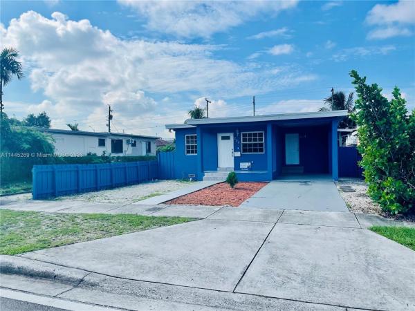 Hialeah Studio, 250 W 14th St, Hialeah, Florida 33010, image 1