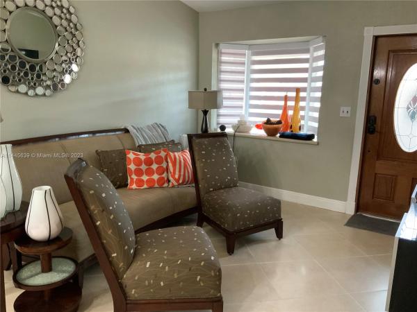 Biltmore Estates, 11562 NW 87th Pl, Hialeah Gardens, Florida 33018, image 1