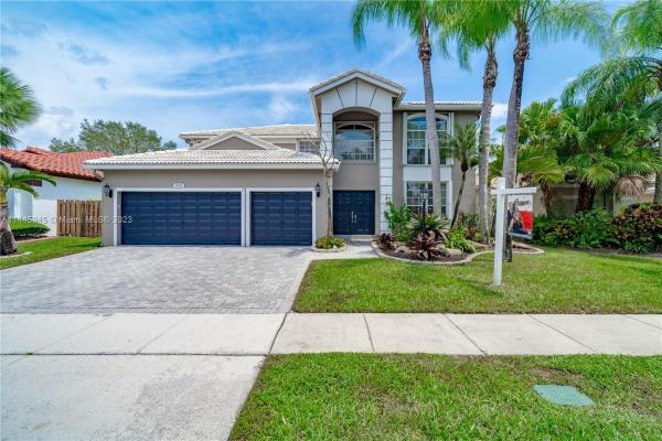 Cascades Executive, 1845 NW 128th Ave, Pembroke Pines, Florida 33028, image 1