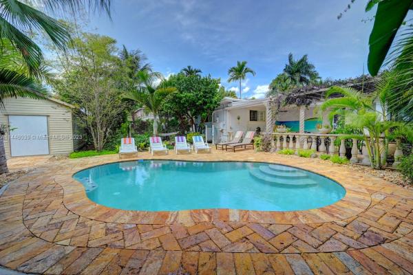 Hollywood Lakes, 1016 Harrison St, Hollywood, Florida 33019, image 1