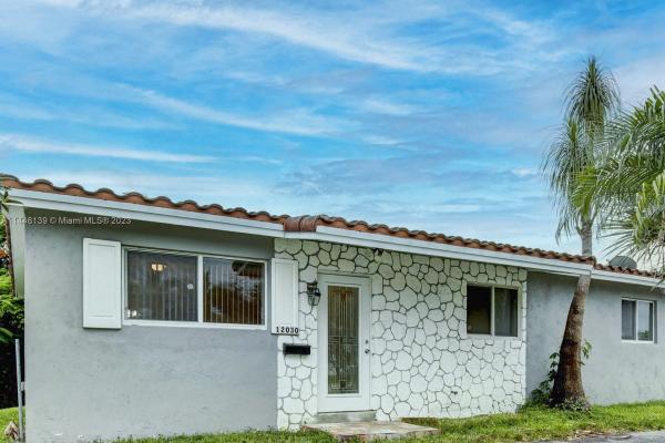Euro, 12030 SW 184th St, South Miami Heights, Florida 33177, image 1