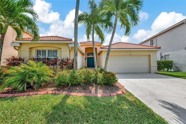 Falcon Ridge, 3856 Falcon Ridge Cir, Weston, Florida 33331, image 1