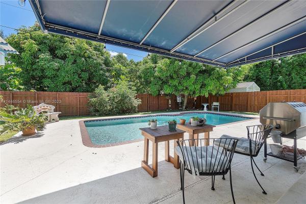 Whispering Pines Estates, 8710 SW 191st St, Cutler Bay, Florida 33157, image 2