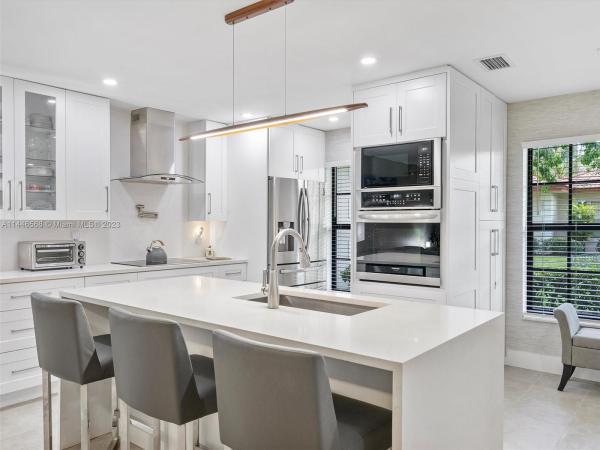 Nova Villas, 2358 SW 70th Way #6, Davie, Florida 33317, image 1