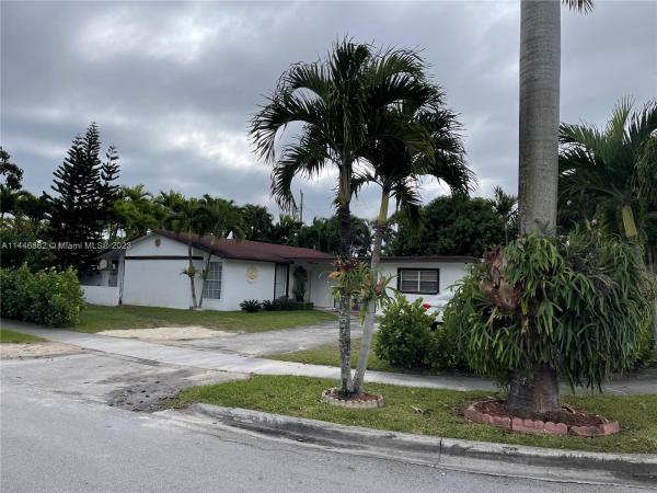 Southern Estates, 12130 SW 41st Dr, Tamiami, Florida 33175, image 2