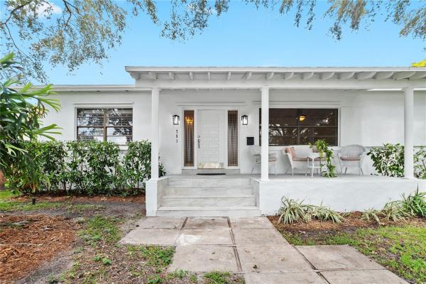 Spring View, 751 Swan Ave, Miami Springs, Florida 33166, image 1