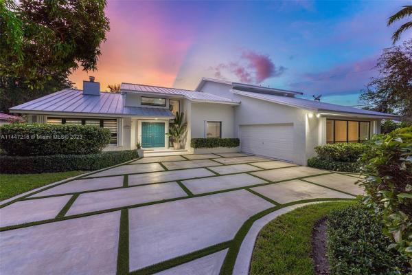 Kings Bay, 14520 Pompano Dr, Coral Gables, Florida 33158, image 1