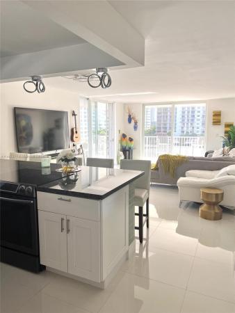 Eden Point, 4000 NE 169th St #600, North Miami Beach, Florida 33160, image 1