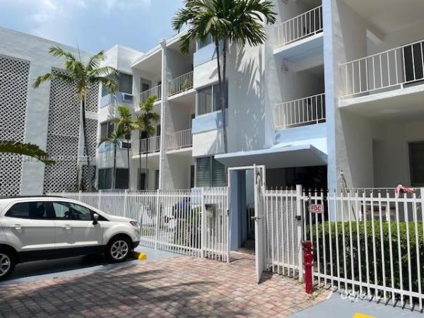 641 Espanola Way, Miami Beach, Florida 33139, image 1