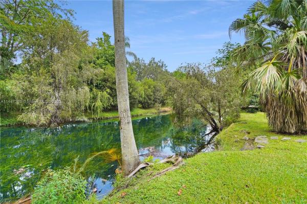 4610 SW 62nd Ave, Unincorporated Dade County, Florida 33155, image 2