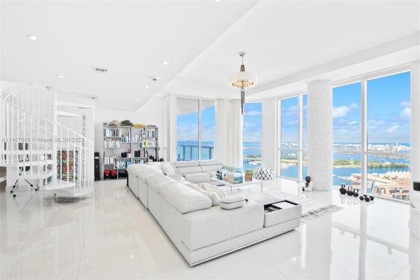 Vizcayne North, 244 Biscayne Blvd #4903, Miami, Florida 33132, image 1