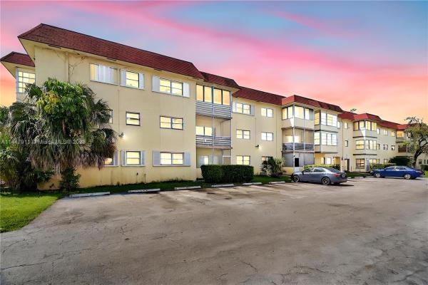 Majestic Gardens, 4043 NW 16th St #111, Lauderhill, Florida 33313, image 1