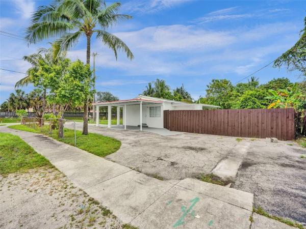Holland, 2236 SW 13th St, Fort Lauderdale, Florida 33312, image 1
