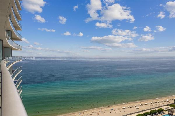 Lyfe Resort & Residences, 4111 S Ocean Dr #2207, Hallandale Beach, Florida 33019, image 2