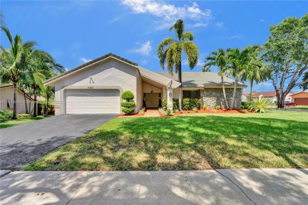 Nob Hill Estates, 10401 NW 5th Ct, Plantation, Florida 33324, image 1