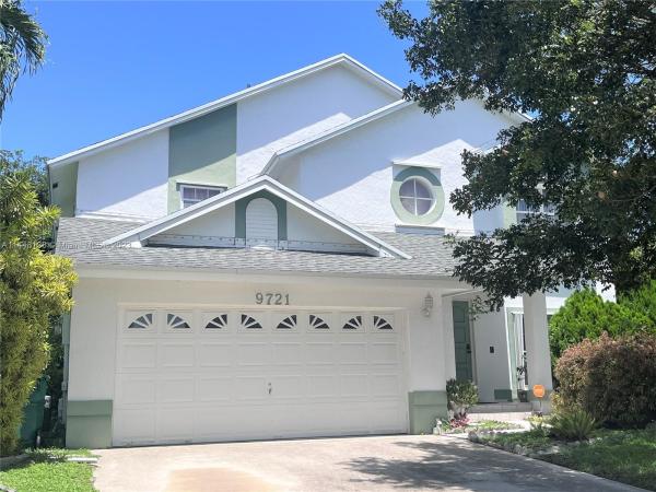 Laguna Pointe, 9721 SW 216th Ter, Cutler Bay, Florida 33190, image 2