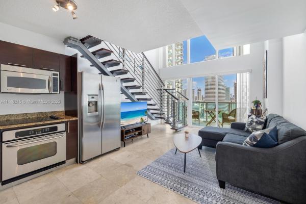 Brickell On The River South Tower, 41 SE 5th St #1605, Miami, Florida 33131, image 1