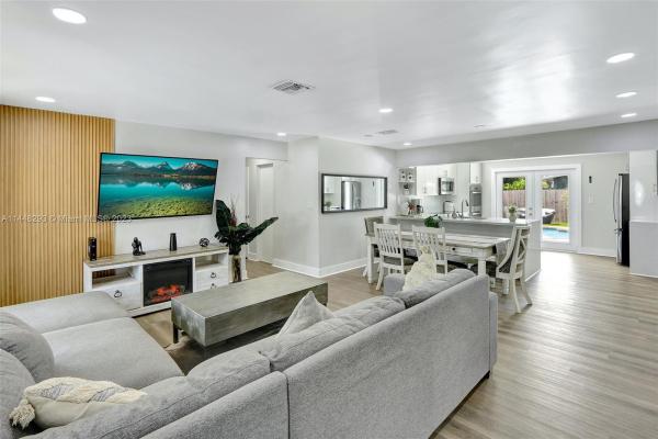 Wilton Estates, 2809 NW 7th Ave, Wilton Manors, Florida 33311, image 1