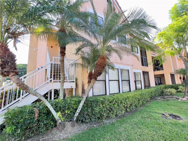 Biscayne Beach Club, 10581 SW 155th Ct #1216, The Hammocks, Florida 33196, image 1