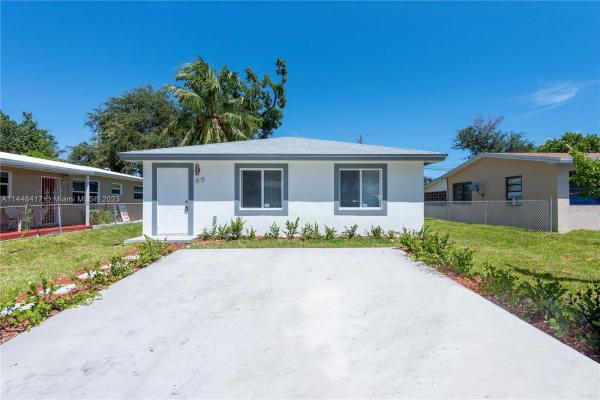 Washington Park, 1515 NE 154th St, North Miami Beach, Florida 33162, image 1