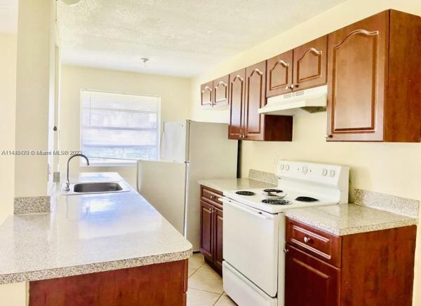 L'Solei At Hallandale Beach, 1100 NE 1st Ct #110, Hallandale Beach, Florida 33009, image 1