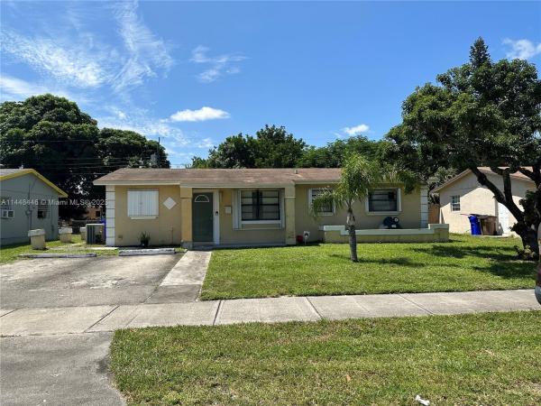 Park Manor, 5321 NE 9th Ter, Deerfield Beach, Florida 33064, image 1