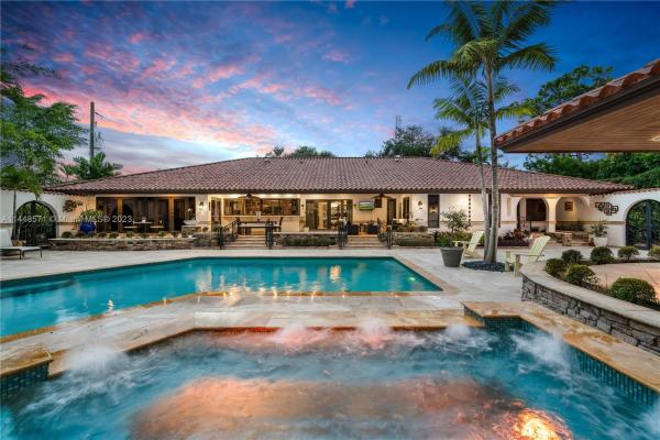 Sunkist Estates, 6035 SW 87th Ave, Olympia Heights, Florida 33173, image 1
