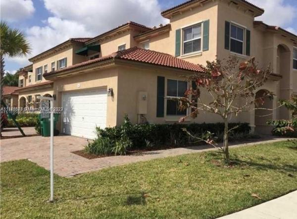 Century Gardens Village, 8860 SW 152nd Ct, The Hammocks, Florida 33196, image 1