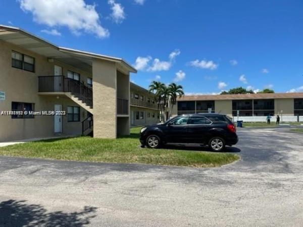 Cutler Creek Village, 10370 SW 220 St #103, Cutler Bay, Florida 33190, image 1