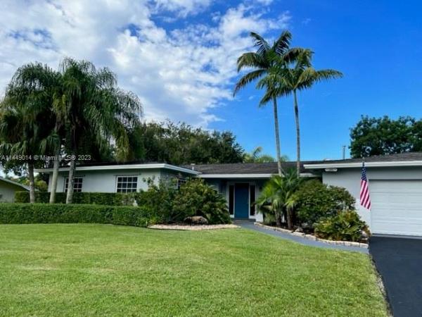 Pine Shore, 12220 SW 109th Ave, Kendall, Florida 33176, image 1