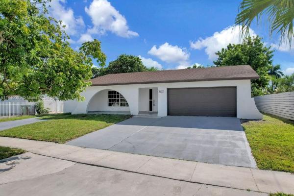 El Alamo, 16331 SW 109th Ave, Kendall, Florida 33157, image 1
