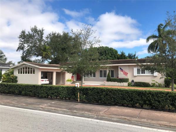 Coconut Grove, 3633 S Le Jeune Rd, Coral Gables, Florida 33134, image 1