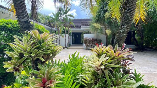 Pinecrest Arabesque Estates, 11028 SW 77th Court Cir, Pinecrest, Florida 33156, image 1
