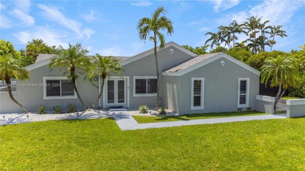 Weitzer Shauna Meadows, Richmond West, Florida 33187, image 1