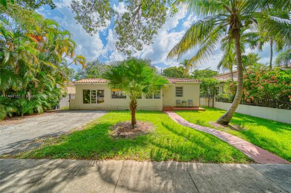 Granada Place, 817 Alberca St, Coral Gables, Florida 33134, image 1