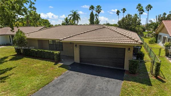 Wood Lake, 11526 NW 39th Pl, Coral Springs, Florida 33065, image 1
