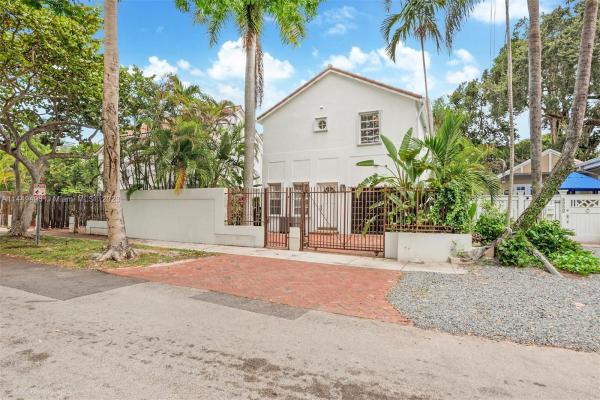 The Orange Grove, 3164 Virginia St #5, Miami, Florida 33133, image 2