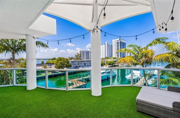 360, 7914 Harbor Island Dr #305, North Bay Village, Florida 33141, image 1