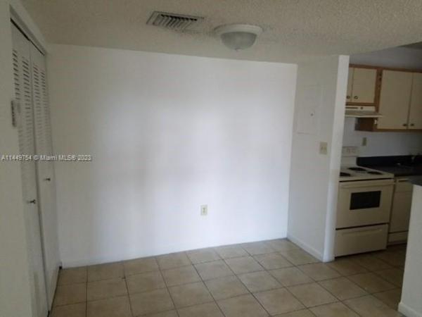 Villa Bellini, 7220 NW 179th St #303, Hialeah, Florida 33015, image 1